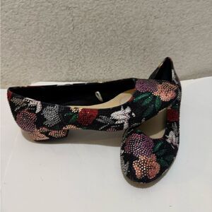 Alex Marie Bevier Elegant Rhinestone Floral Low Block Heel Shoes